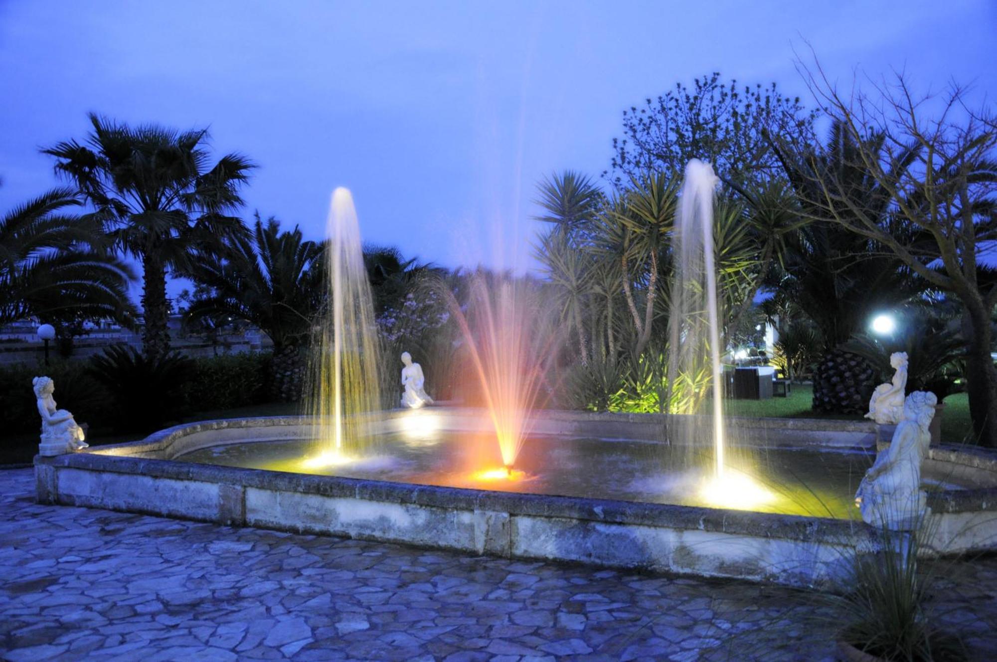 Masseria Grottella Аветрана Екстериор снимка